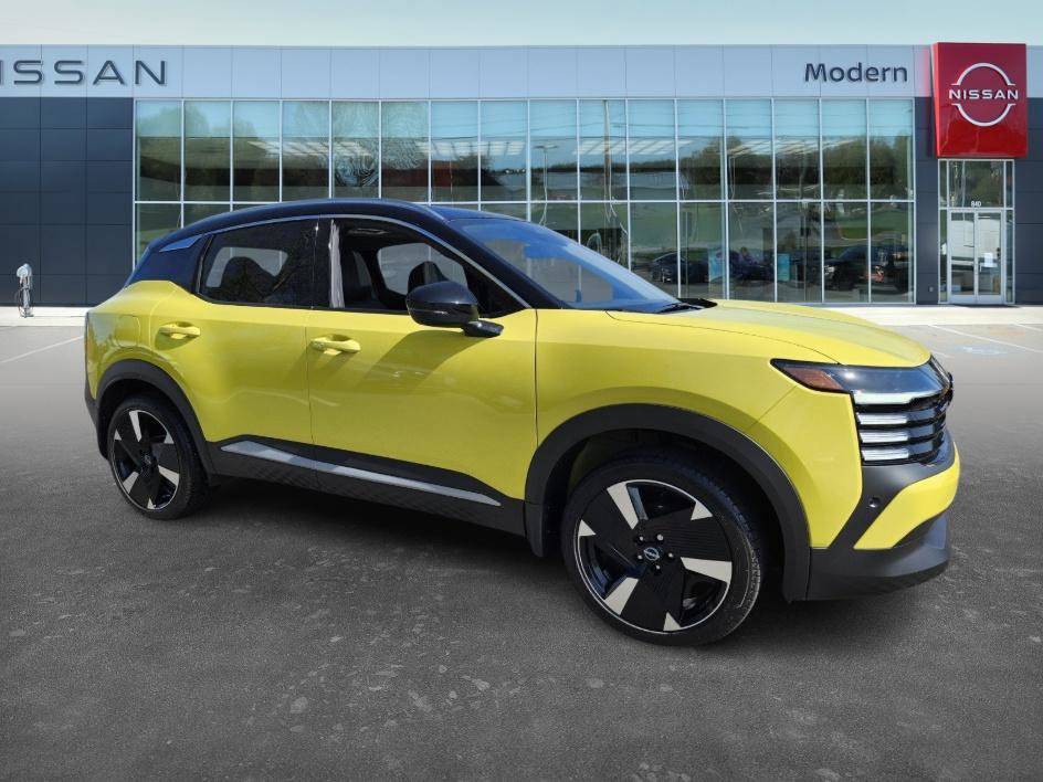 2025 Nissan Kicks SR — SUV — 4,041 mi — Hickory, NC