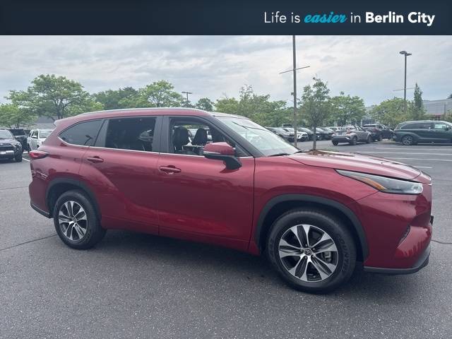 2022 Toyota Highlander XLE — SUV — 29,730 mi — Portland, ME