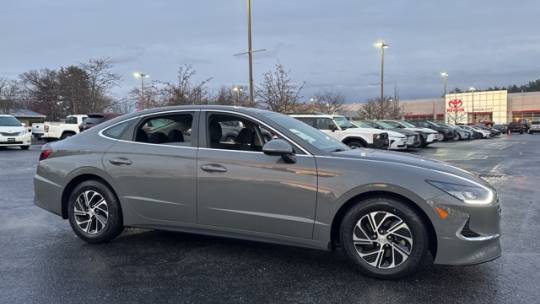 2021 Hyundai Sonata Hybrid Blue — Sedan — 28,539 mi — Portland, ME