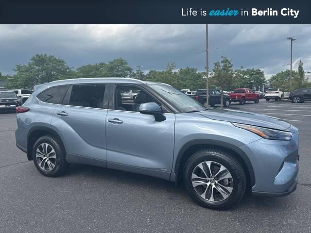 2022 Toyota Highlander Hybrid XLE — SUV — 41,944 mi — Portland, ME