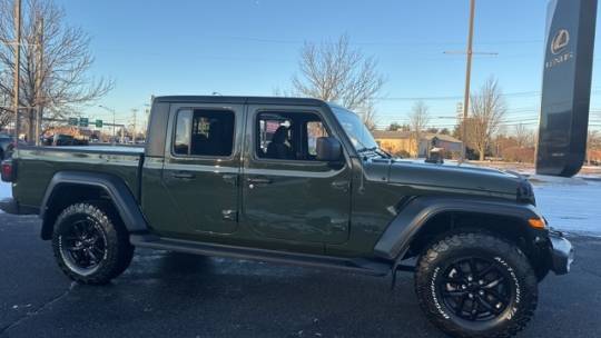2022 Jeep Gladiator Sport S — Pickup Truck — 25,711 mi — Portland, ME