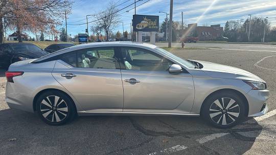 2019 Nissan Altima SL — Sedan — 90,113 mi — alliance, OH