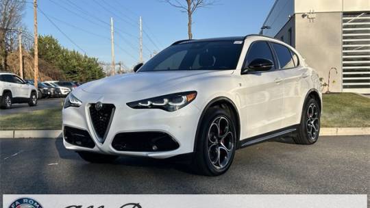 2024 Alfa Romeo Stelvio Ti — SUV — 3,315 mi — Upper Saddle River, NJ