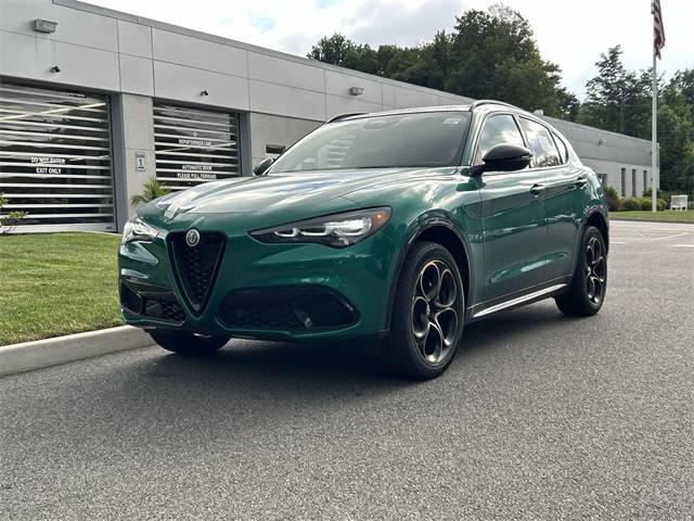 2025 Alfa Romeo Stelvio Sprint