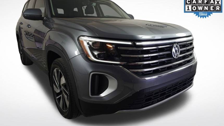 2024 Volkswagen Atlas SE with Technology — SUV — 22,902 mi — Midland, TX