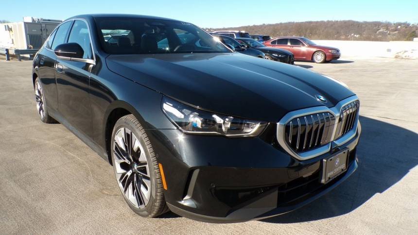 2024 BMW 5 Series 530i — Sedan — 6,599 mi — Springfield, NJ