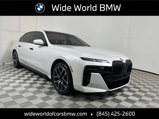 2023 BMW 7 Series 740i — Sedan — 41,000 mi — Spring Valley, NY