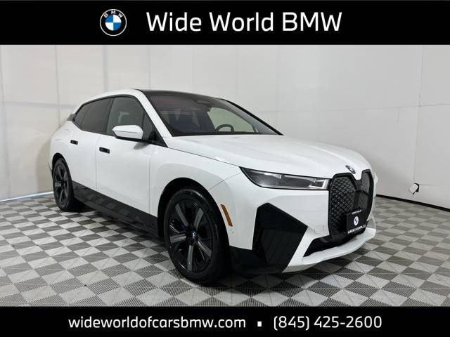2023 BMW iX xDrive50 — SUV — 29,303 mi — Spring Valley, NY