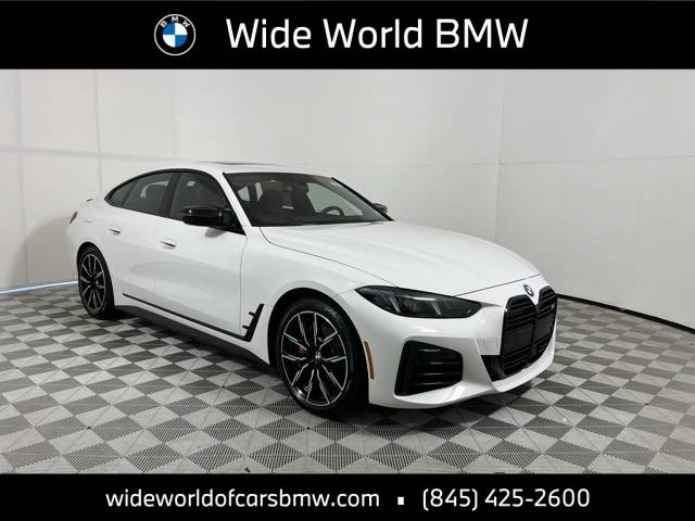 2025 BMW 4 Series M440i — Sedan — 5,840 mi — Spring Valley, NY