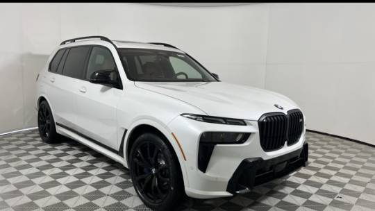 2025 BMW X7 M60i — SUV — 10,094 mi — Spring Valley, NY