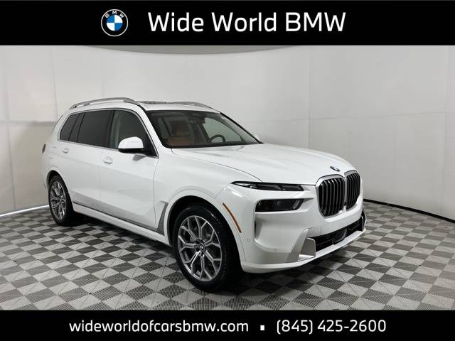 2025 BMW X7 40i — SUV — 7,200 mi — Spring Valley, NY