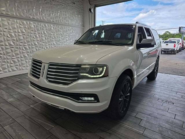 2015 Lincoln Navigator Standard — SUV — 116,421 mi — Belleville, IL