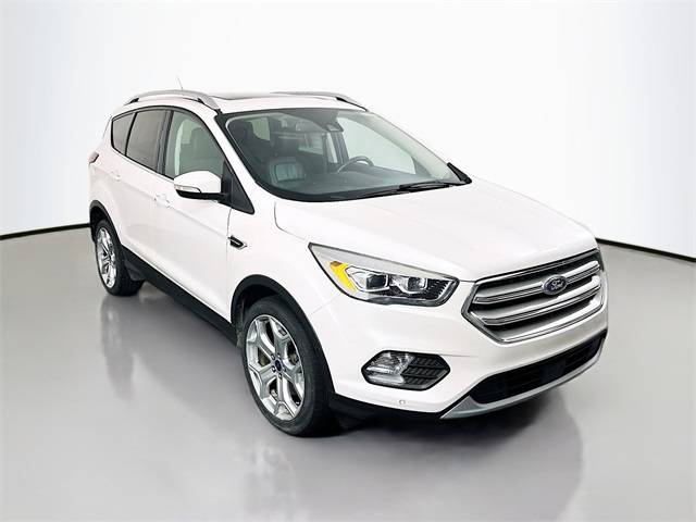 2019 Ford Escape Titanium — SUV — 121,315 mi — Belleville, IL