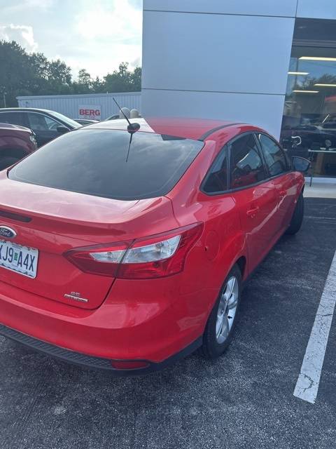 2013 Ford Focus SE — Sedan — 127,850 mi — Belleville, IL