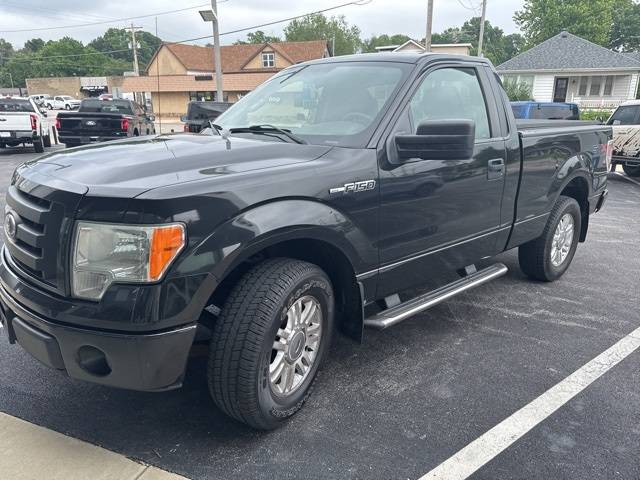 2010 Ford F-150 STX — Pickup Truck — 169,930 mi — Belleville, IL