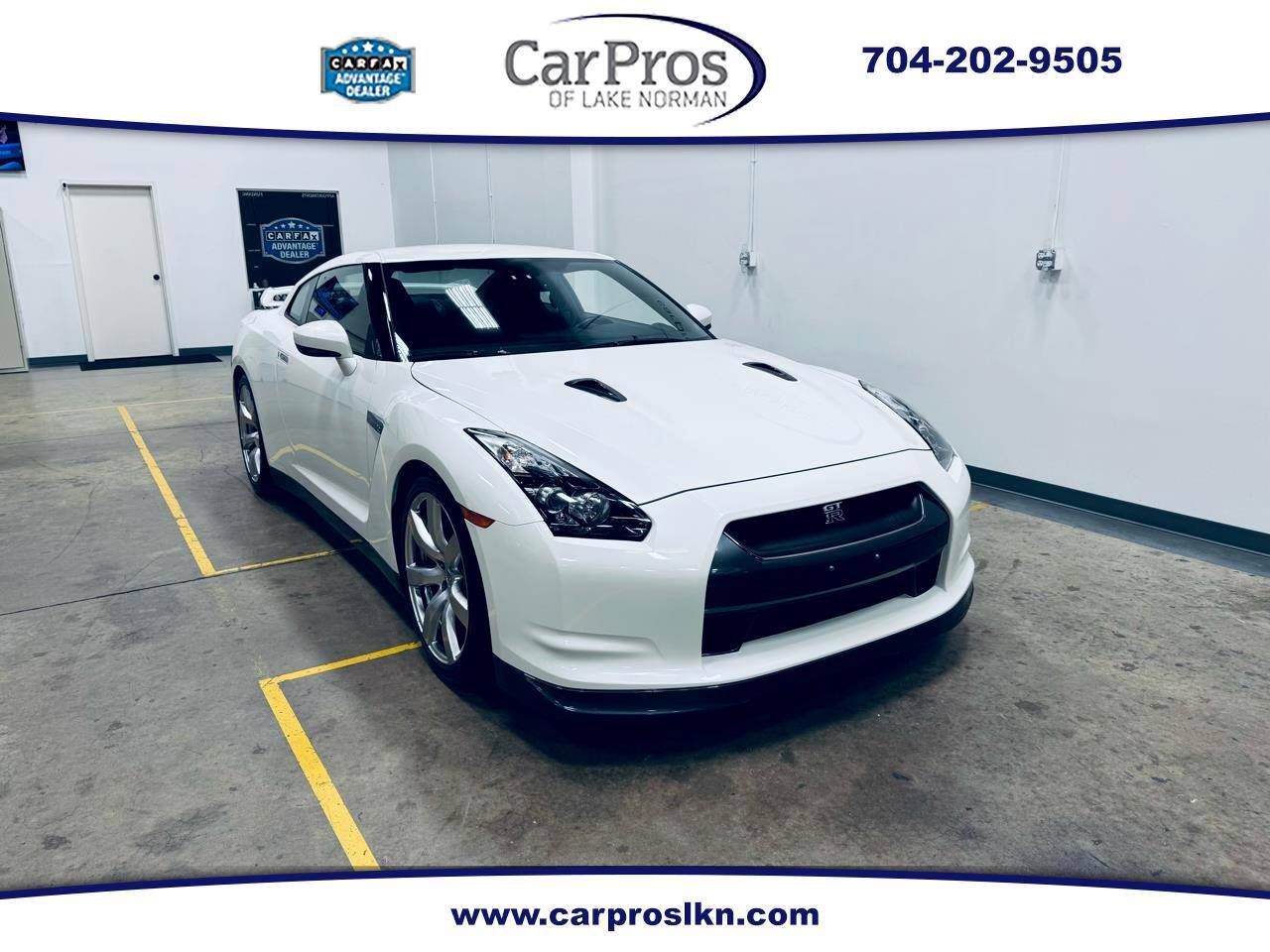 2009 Nissan GT-R Premium — Coupe — 9,272 mi — Mooresville, NC