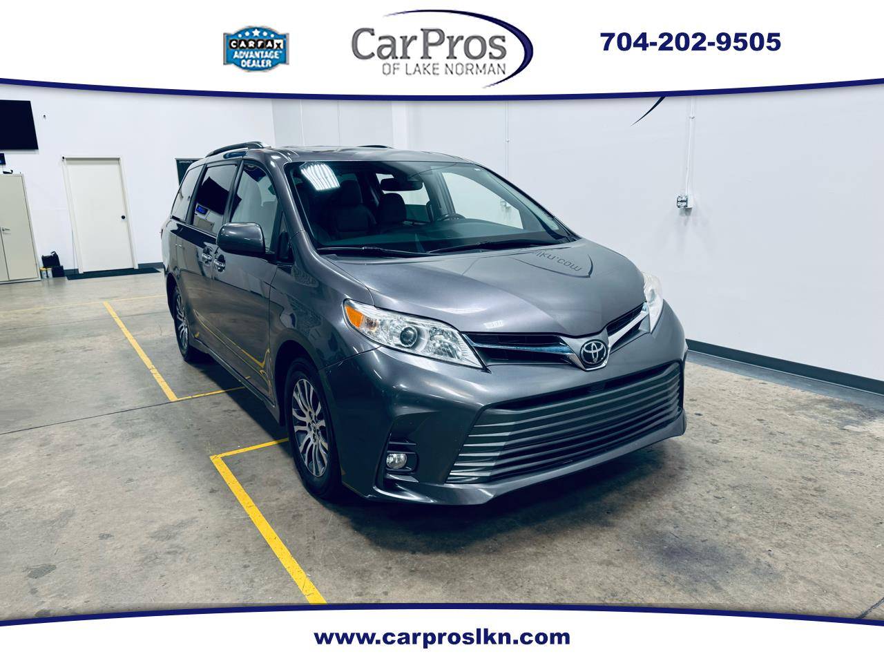 2019 Toyota Sienna XLE — Minivan — 82,360 mi — Mooresville, NC