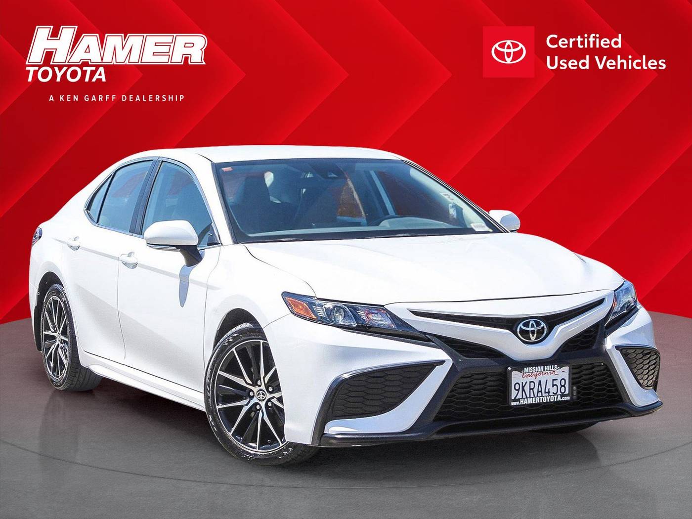 2024 Toyota Camry SE — Sedan — 30,542 mi — Mission Hills, CA