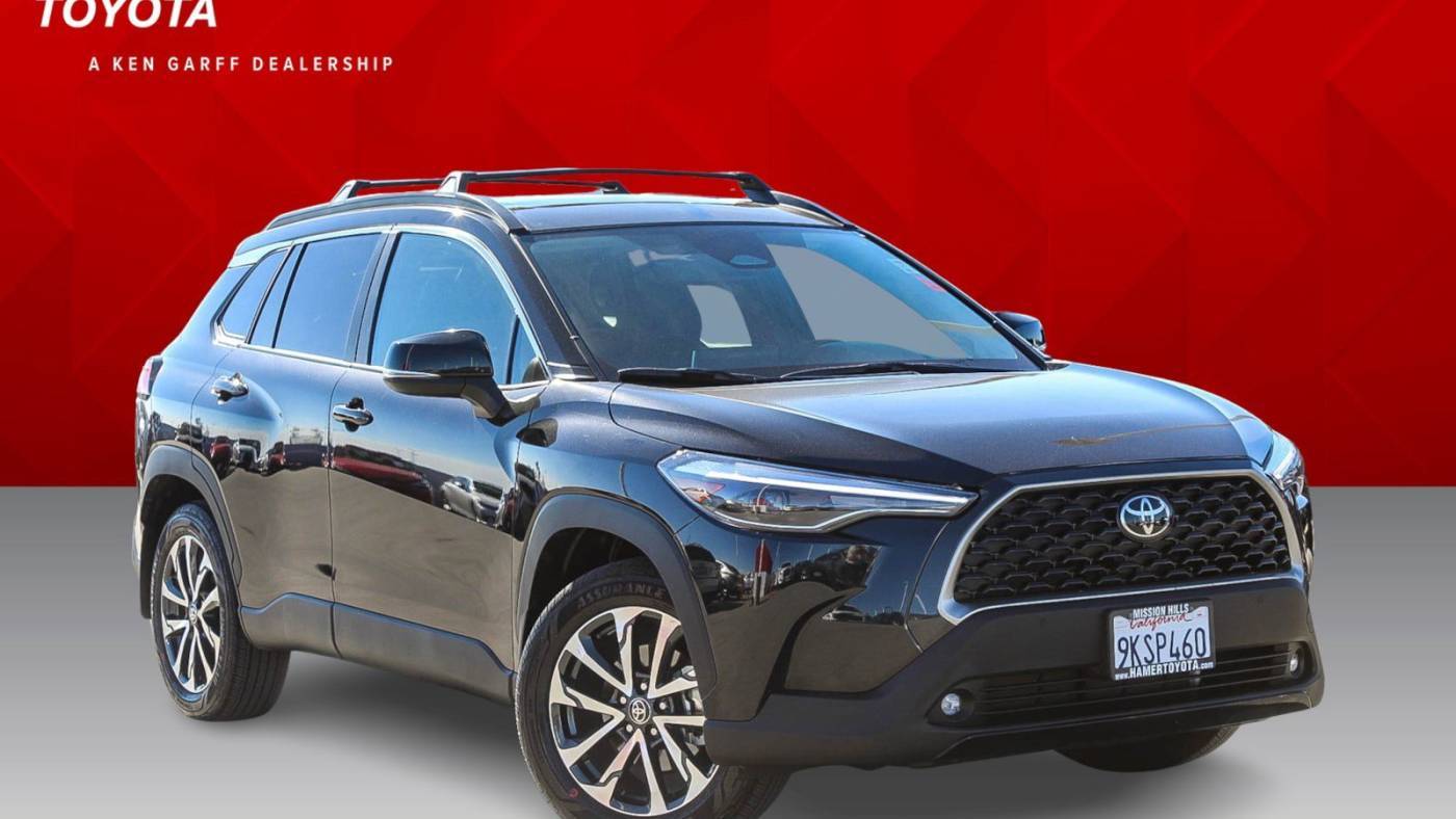 2024 Toyota Corolla Cross XLE — SUV — 11,238 mi — Mission Hills, CA