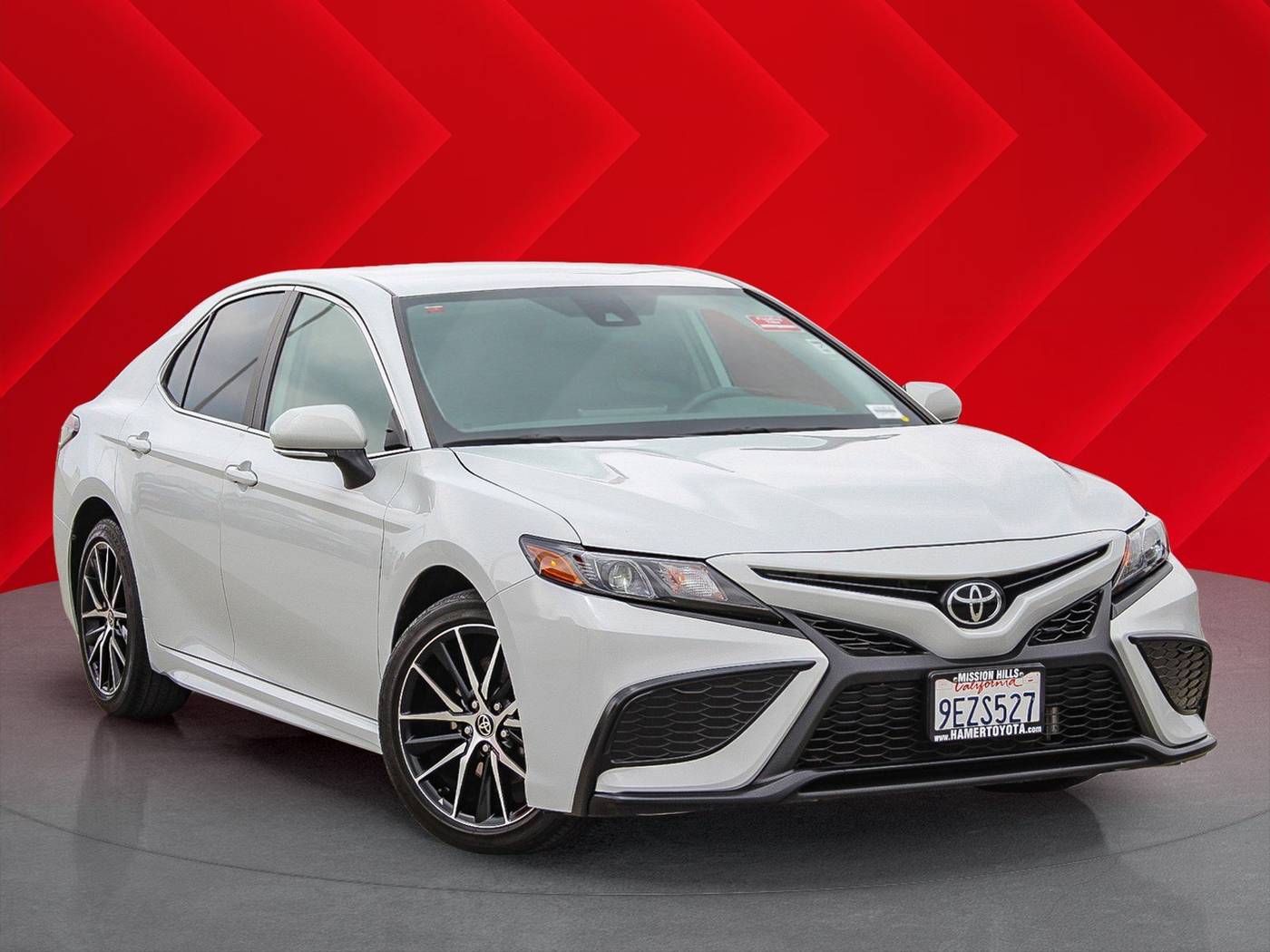 2023 Toyota Camry SE — Sedan — 27,648 mi — Mission Hills, CA