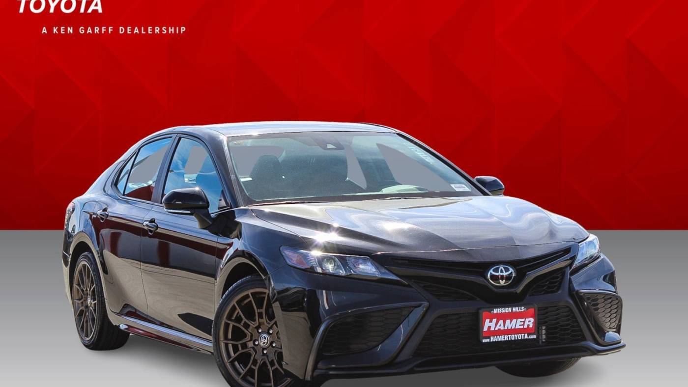 2023 Toyota Camry SE Nightshade — Sedan — 20,389 mi — Mission Hills, CA