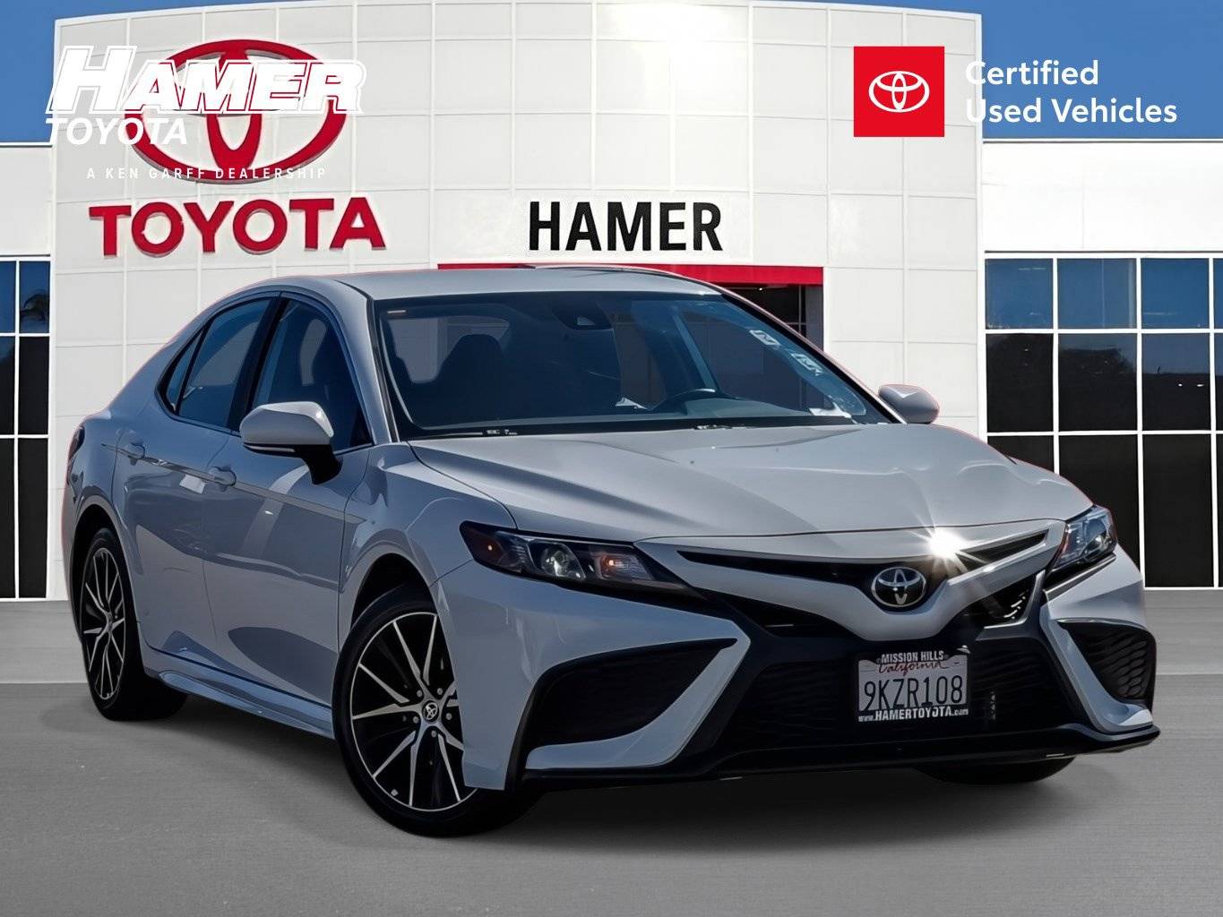 2024 Toyota Camry SE — Sedan — 31,797 mi — Mission Hills, CA