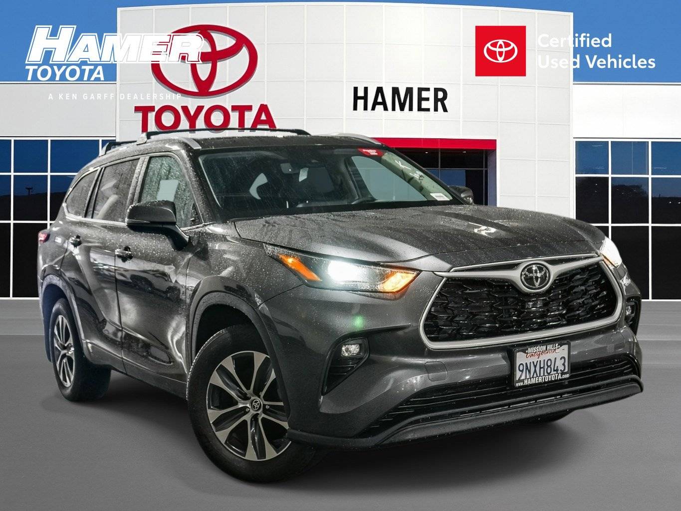 2024 Toyota Highlander XLE — SUV — 12,840 mi — Mission Hills, CA