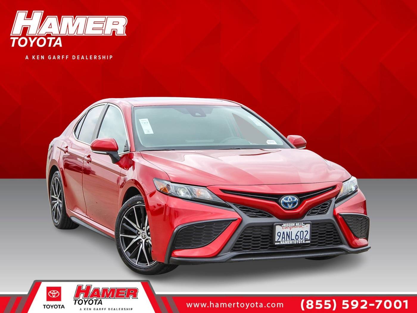 2022 Toyota Camry Hybrid SE — Sedan — 30,322 mi — Mission Hills, CA