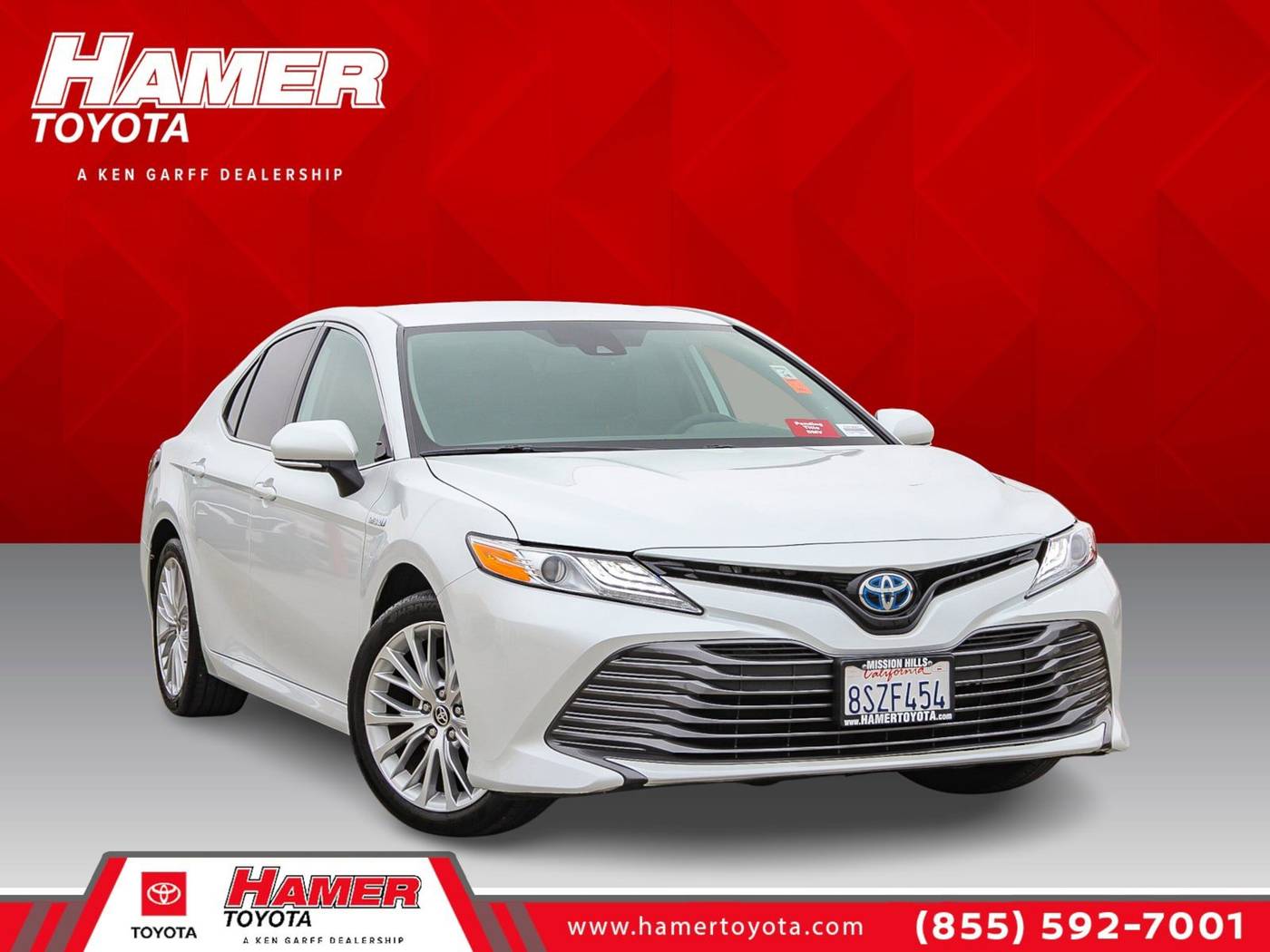 2020 Toyota Camry Hybrid XLE — Sedan — 24,059 mi — Mission Hills, CA