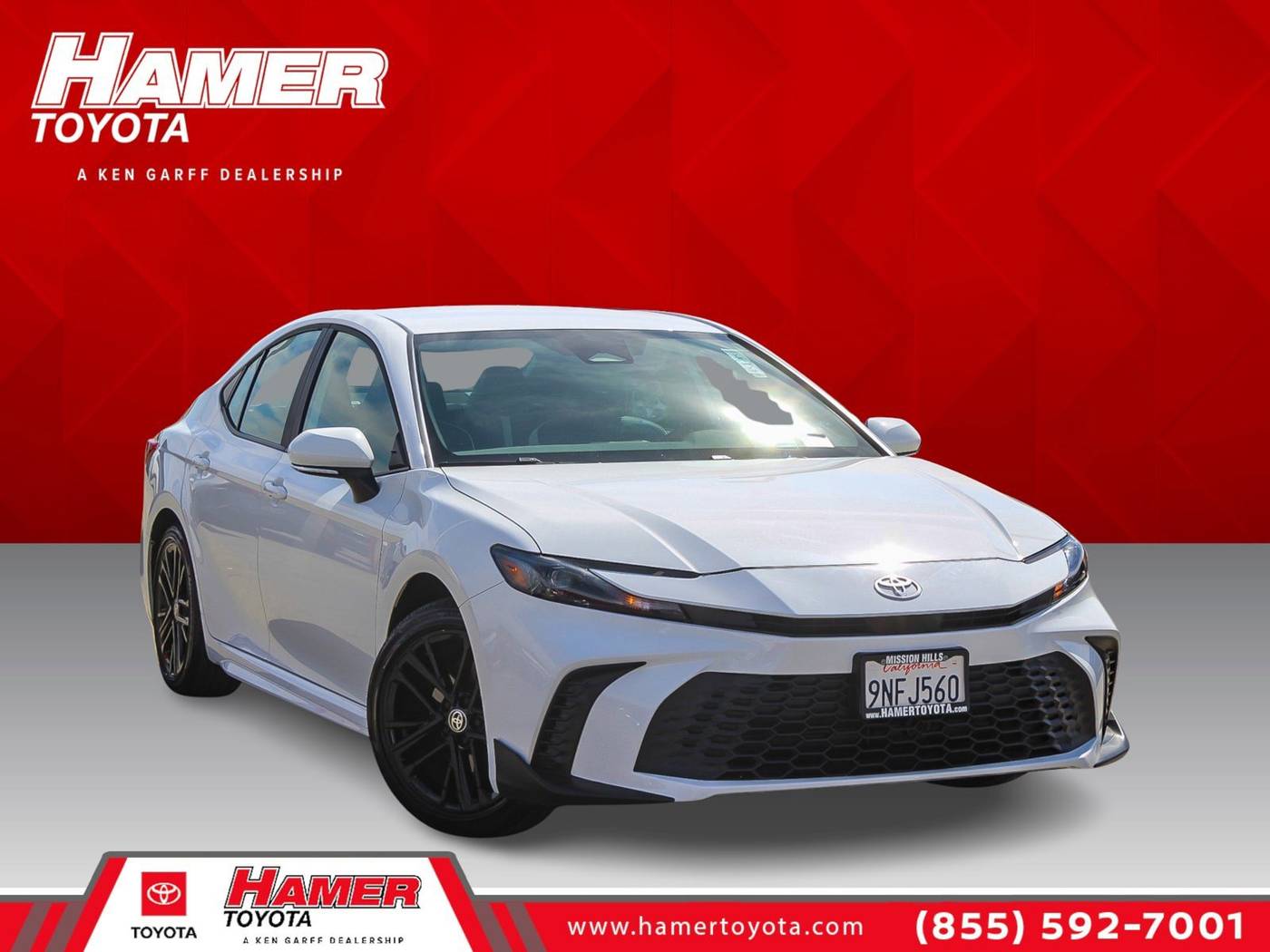 2025 Toyota Camry SE — Sedan — 11,425 mi — Mission Hills, CA