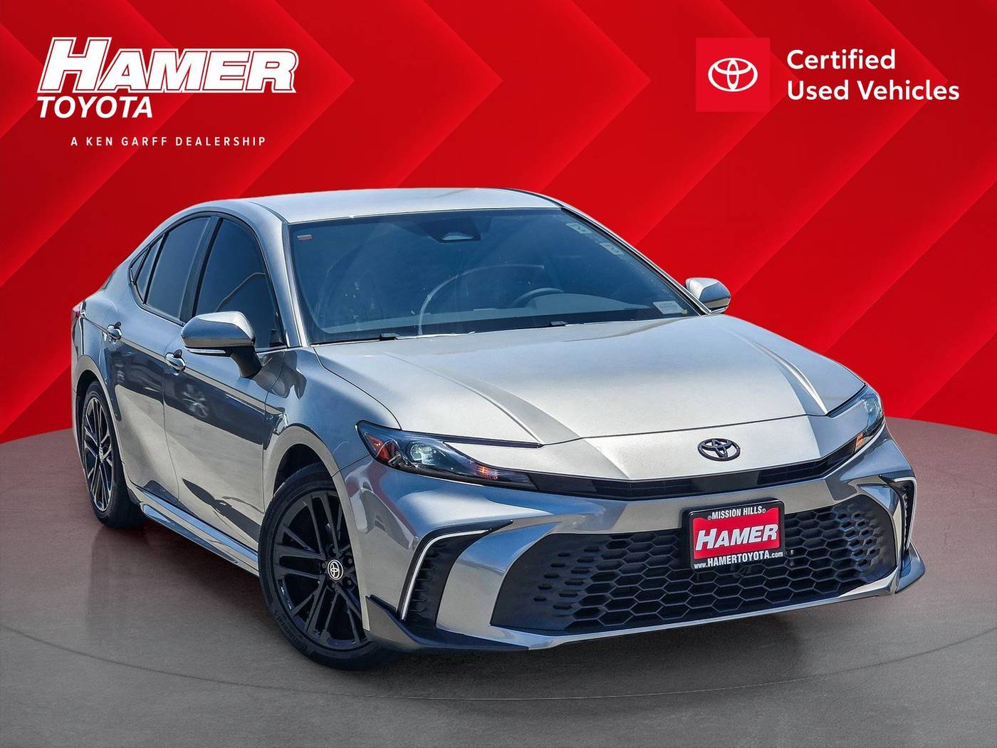 2025 Toyota Camry SE — Sedan — 11,703 mi — Mission Hills, CA