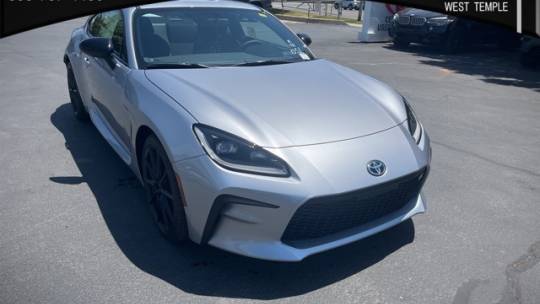 2025 Toyota GR86 Premium