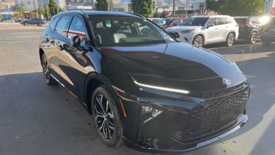 2025 Toyota Crown Signia XLE — SUV — 3,072 mi — Salt Lake City, UT