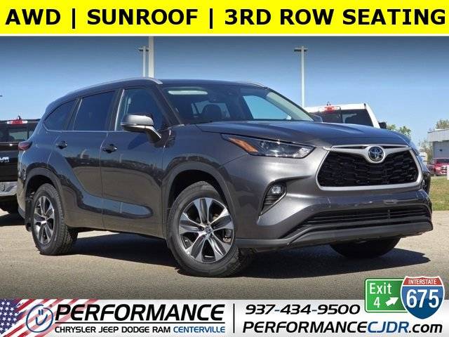 2023 Toyota Highlander XLE — SUV — 25,544 mi — Centerville, OH