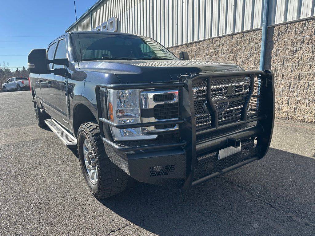 2023 Ford Super Duty F-350 XLT — Pickup Truck — 53,560 mi — Northglenn, CO