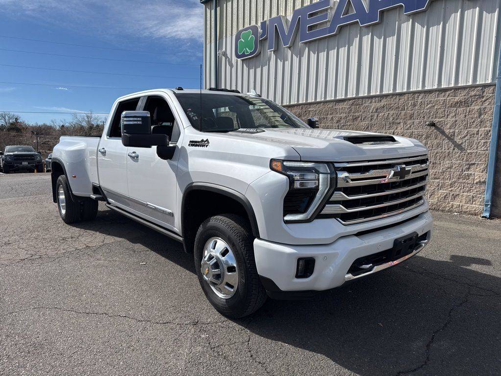 2024 Chevrolet Silverado 3500HD High Country — Pickup Truck — 16,566 mi — Northglenn, CO