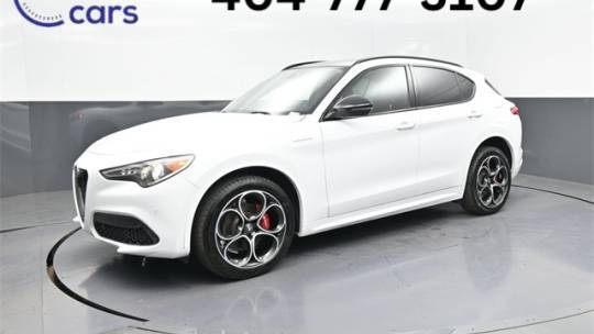 2022 Alfa Romeo Stelvio Veloce