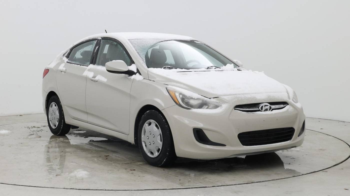 2016 Hyundai Accent SE — Sedan — 93,610 mi — Norwood, MA