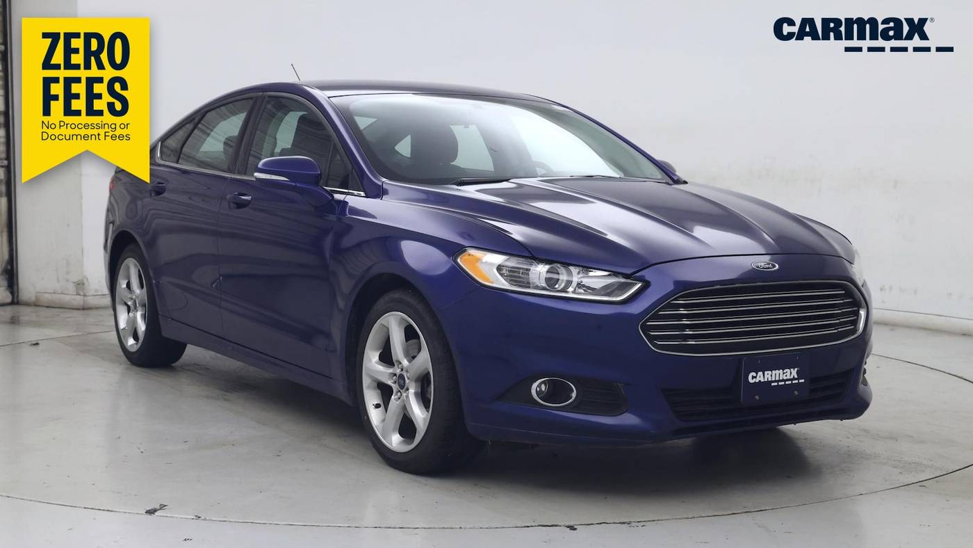 2016 Ford Fusion SE