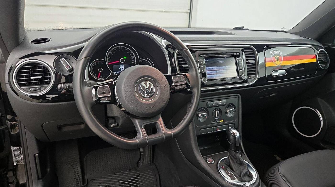 2013 Volkswagen Beetle 2.5 — Hatchback — 43,157 mi — Norwood, MA