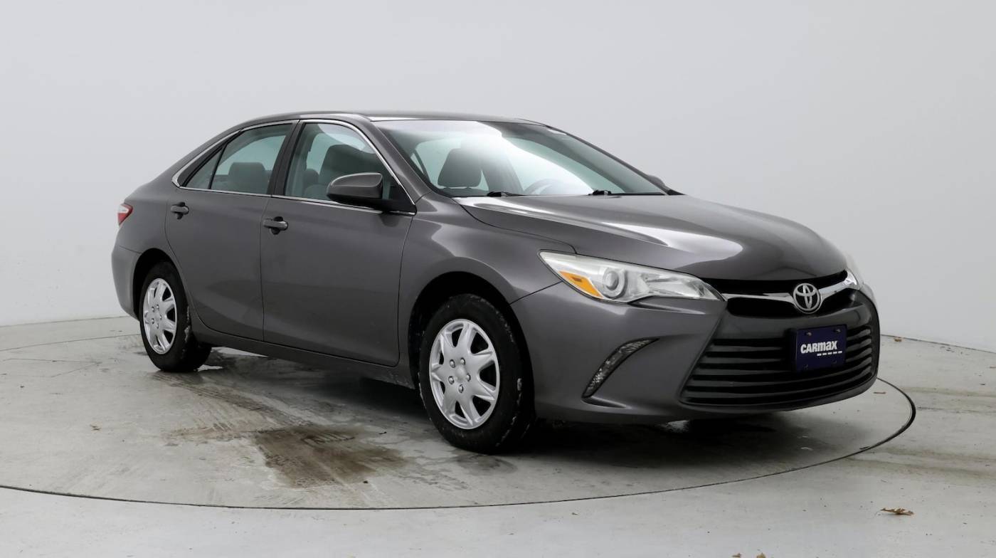 2017 Toyota Camry LE — Sedan — 85,740 mi — Norwood, MA