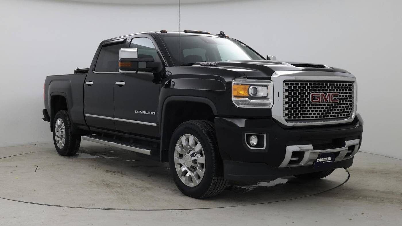 2017 GMC Sierra 3500HD Denali — Pickup Truck — 52,019 mi — Inglewood, CA