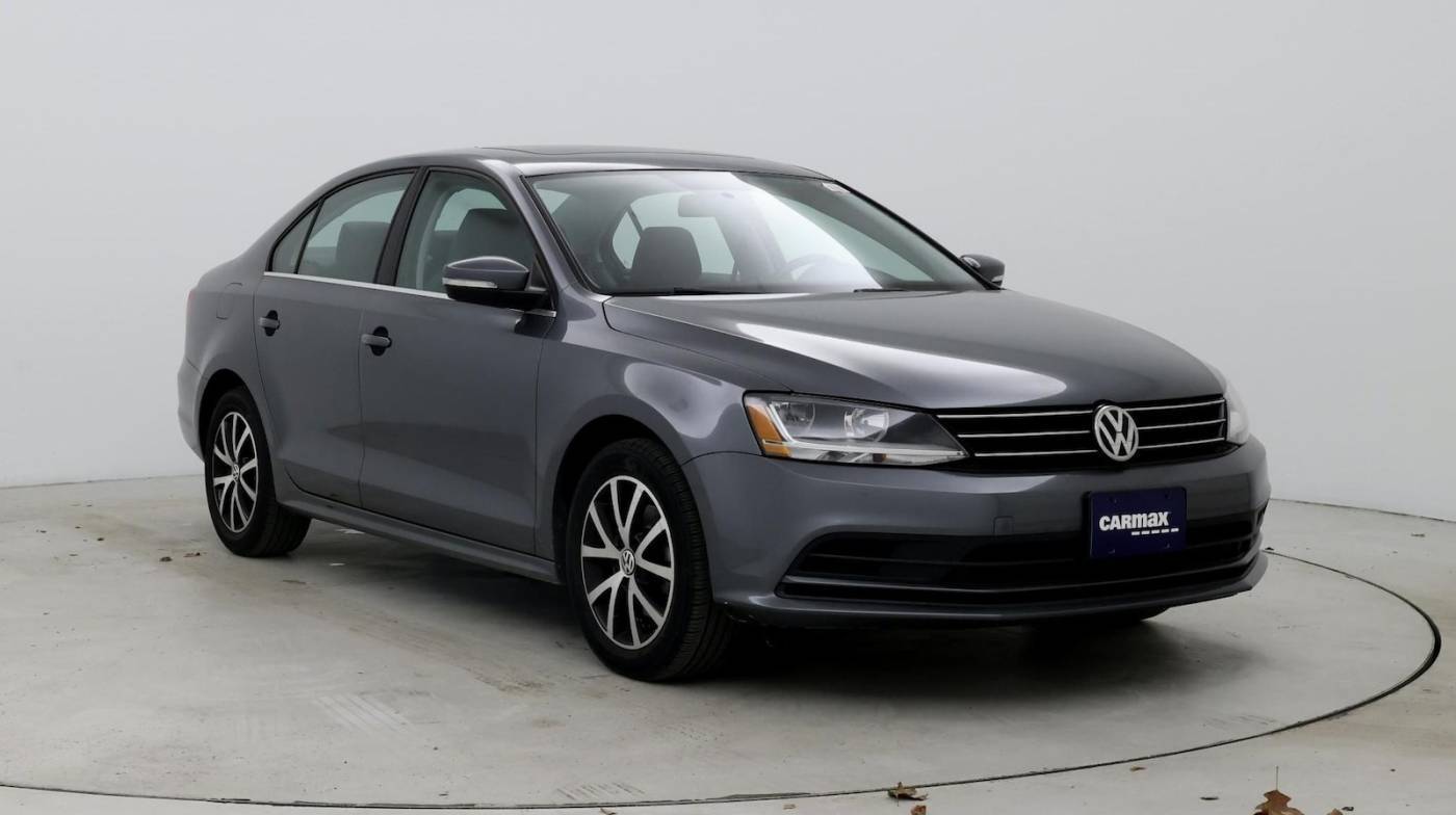 2017 Volkswagen Jetta 1.4T SE — Sedan — 60,863 mi — Norwood, MA