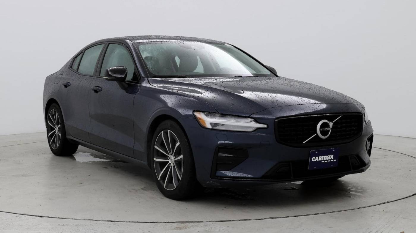 2022 Volvo S60 Momentum — Sedan — 17,566 mi — Danvers, MA