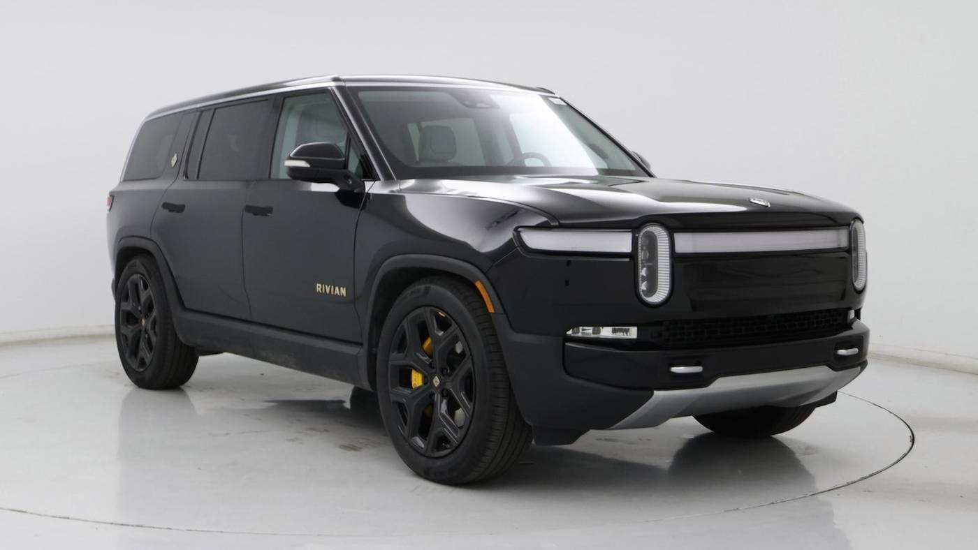 2023 Rivian R1S