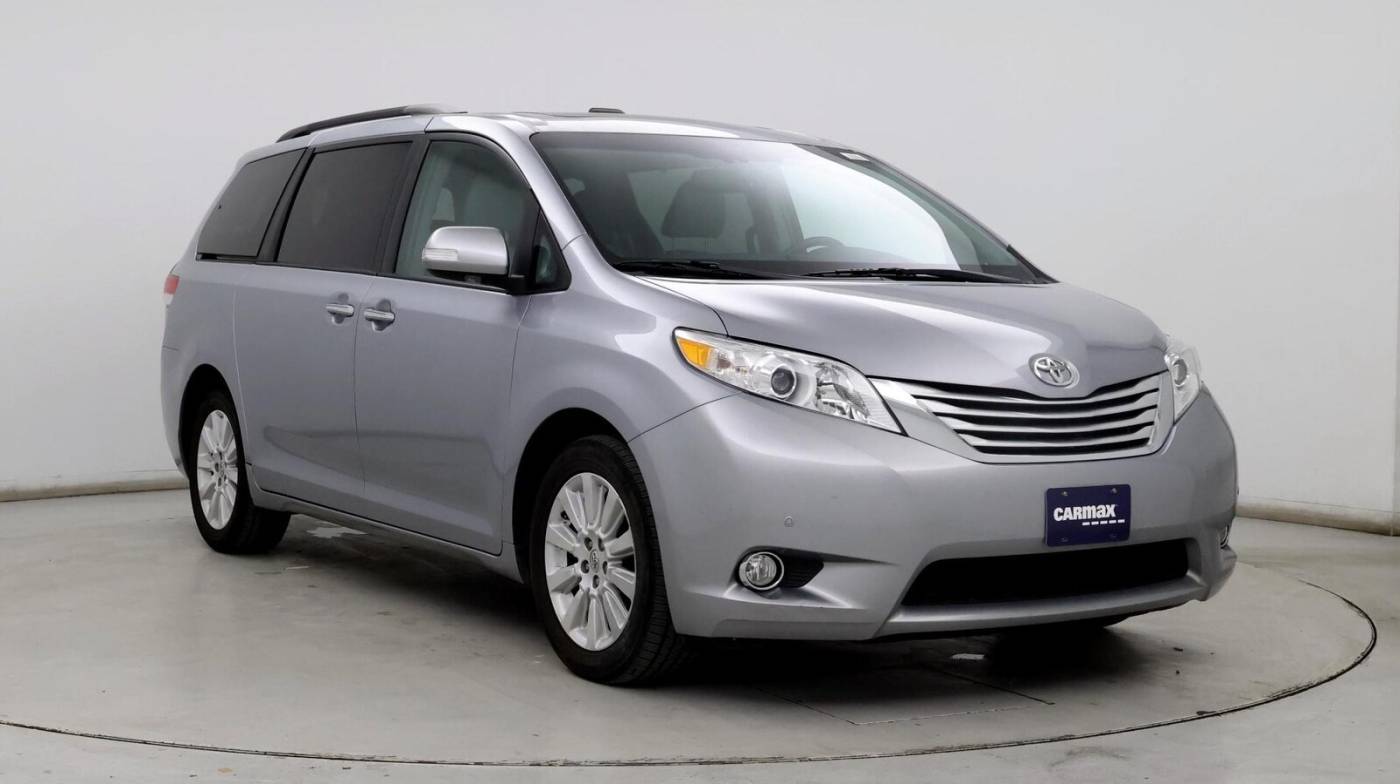 2013 Toyota Sienna Limited — Minivan — 97,957 mi — Danvers, MA