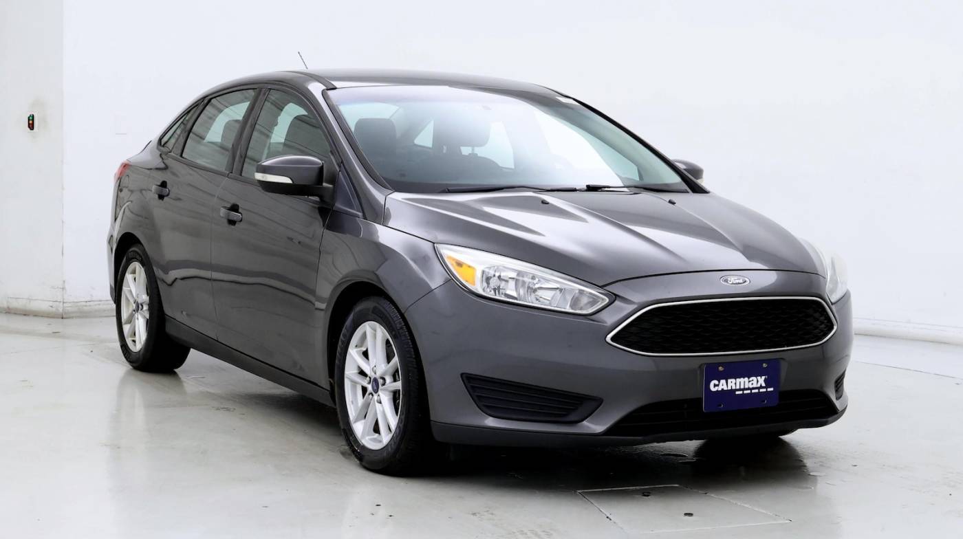2015 Ford Focus SE — Sedan — 126,214 mi — Danvers, MA