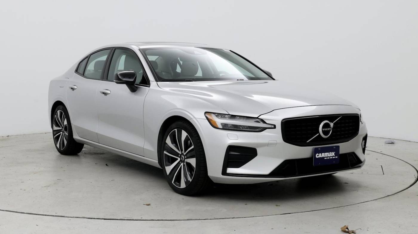 2022 Volvo S60 Momentum — Sedan — 34,132 mi — Danvers, MA