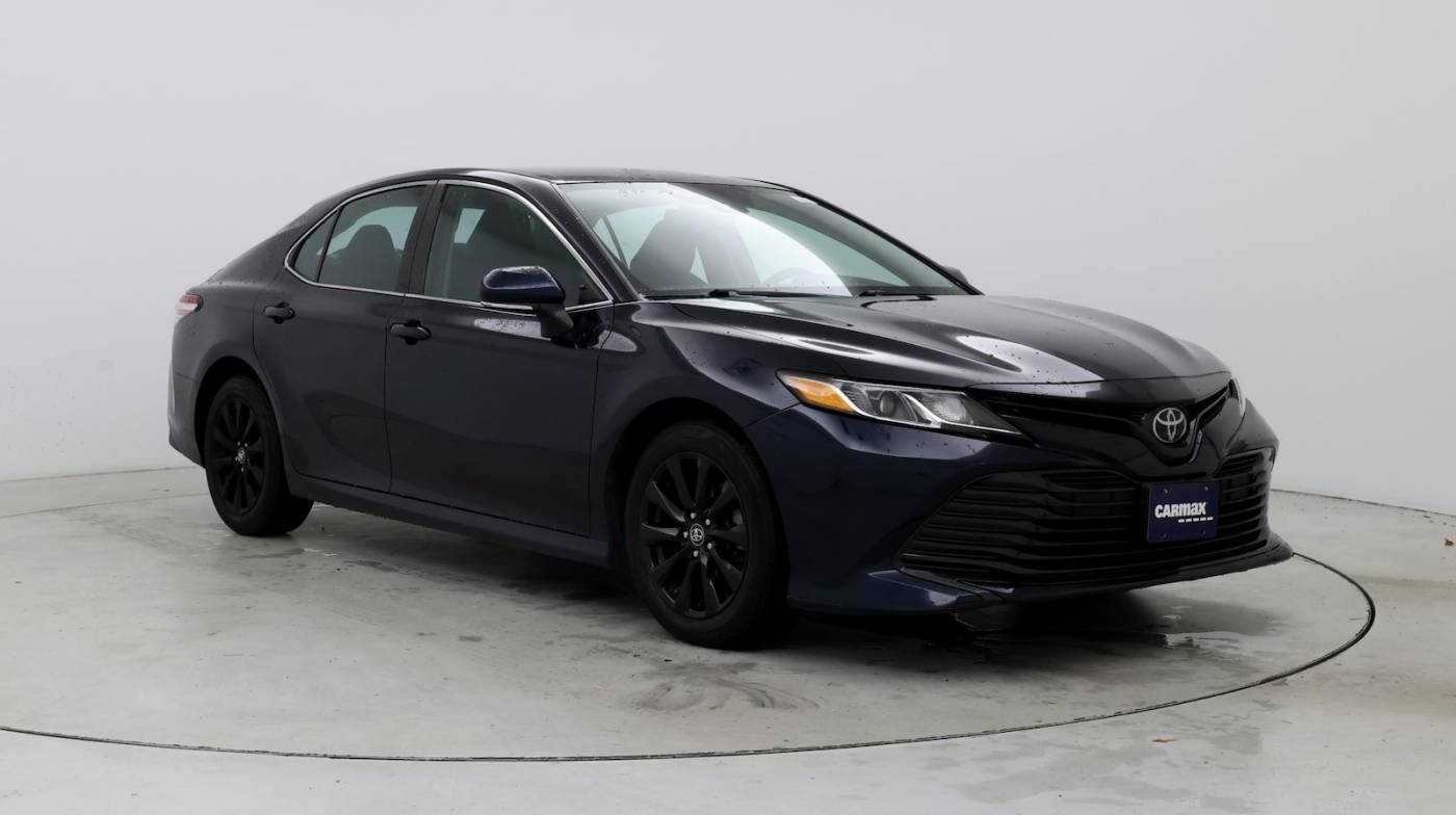 2019 Toyota Camry LE — Sedan — 16,832 mi — Danvers, MA
