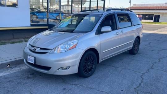 2008 Toyota Sienna XLE — Minivan — 152,522 mi — La Habra, CA